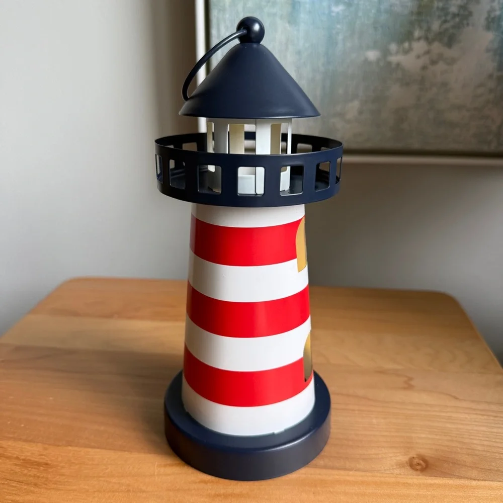 NWOT Target Bullseyes Playground Metal Nautical Coastal Lighthouse LED Lantern